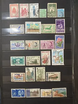 timbres MONDE - 10-04