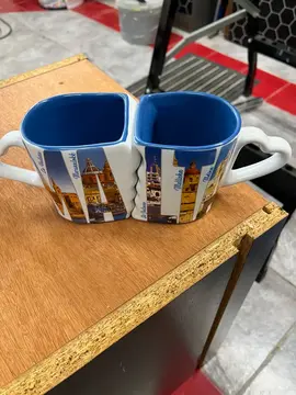 donne tasse mugs
