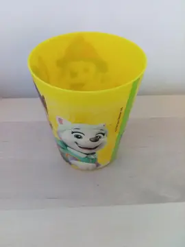 1 goblet plastique paw patrol 🚓