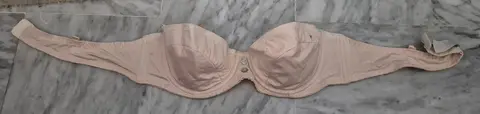 Soutien-gorge sans bretelles 85B