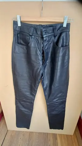 pantalon cuir noir