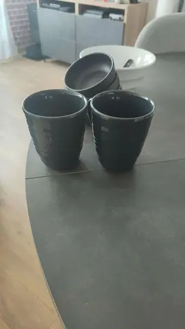 Lot de deux mugs noir bleuté