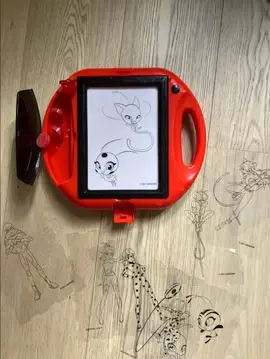Lexibook Projecteur à dessins Miraculous