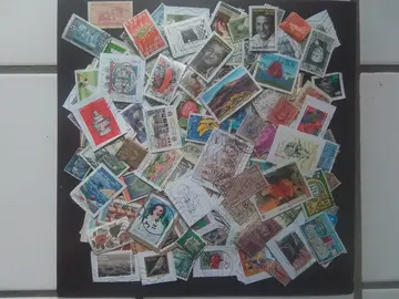 Timbres abîmés pour loisirs créatifs ou autres
