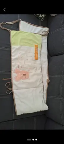 Tour de lit bébé