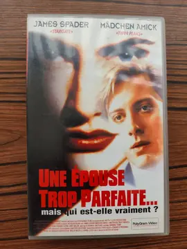 Cassette vidéo "Une épouse trop parfaite"