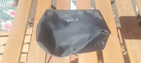 pochette agnès B