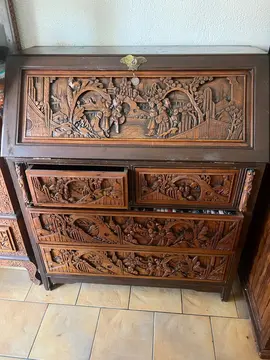 Bureau/Secretaire sculpté