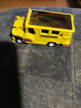 bus jaune Philippine