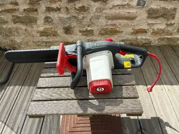 Tronçonneuse