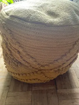 pouf