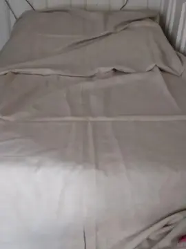 très grande chute tissu beige en lin