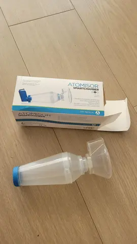 Chambre d'inhalation antistatique pour aérosol doseur . 1-6 ans