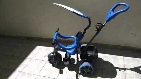 vélo porteur tricycle bébé
