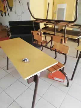 Tables et bureaux