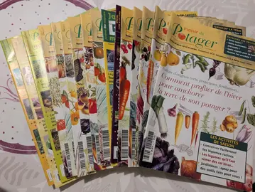 LOT DE 18 MAGAZINES POUR JARDINIER