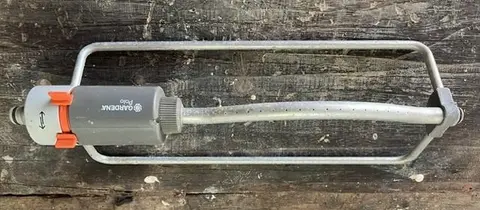 arroseur oscillant Gardena