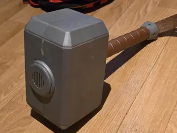 Chapeaux Wild West Show, Mjöllnir et jeu de cartes Toy Story