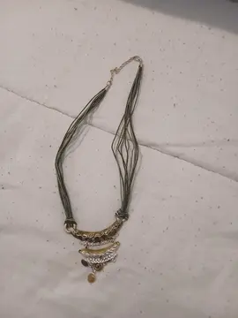 collier vert