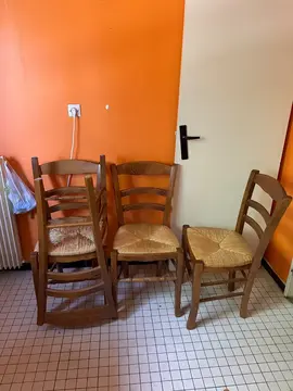 4 chaises