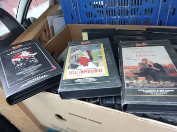 Cassettes VHS téléchargées