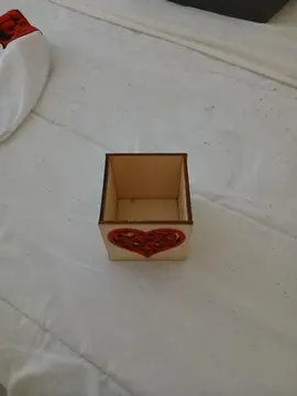 une boîte en coeur