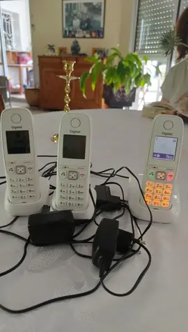 Téléphone sans fil Gigaset (3 combinés)