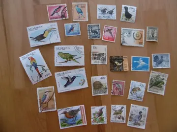 Timbres OISEAUX LOT 5