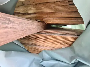 Plaques de contreplaqué