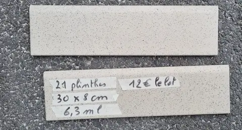 lot de plinthes