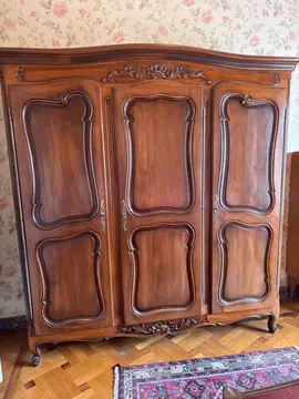 très belle armoire