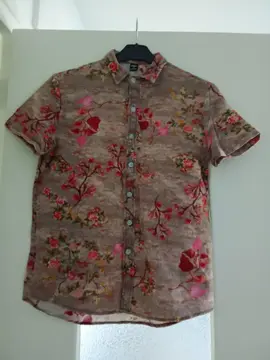 chemise garçon taille S