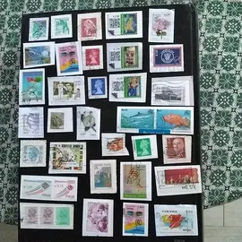 donne timbres collection étrangers 1lot par envoie