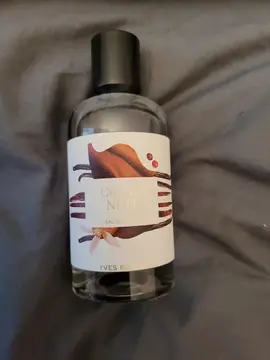 Parfum "Cuir de nuit" de Yves Rocher