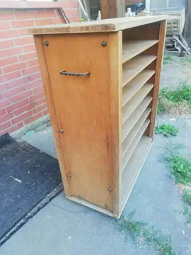 meuble d'étagères en bois