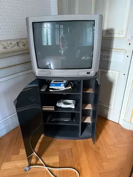 meuble télé et télé