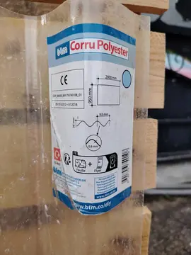 Plaque polyester