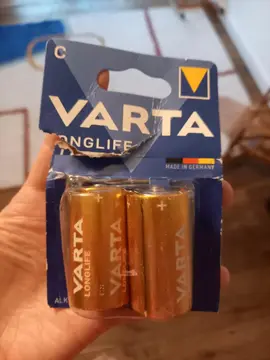Piles C VARTA