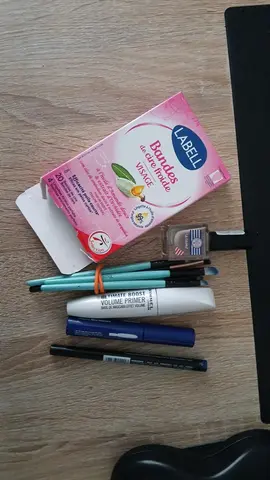 Lot maquillage/Hygiène