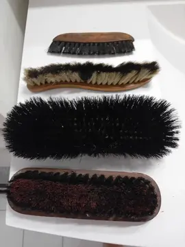 Brosses à chaussures, véritables poils