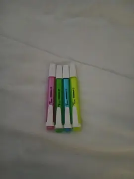4 stylo