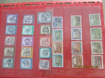 27 timbres oblitérés d'Autriche (2 séries)