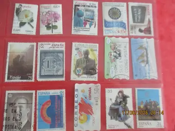 15 timbres oblitérés Espagne