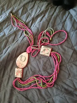 collier- fantaisie