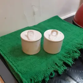 Salière et poivrière 2