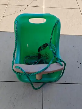 Balançoire jeune enfant