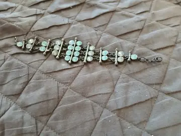 bracelet fantaisie - à nettoyer
