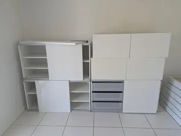 ensemble de meubles de rangement