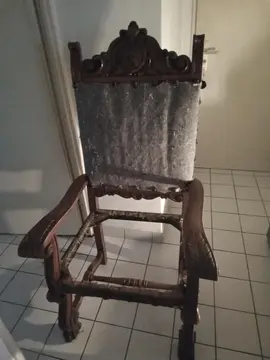 Ancien Fauteuil Renaissance Espagnol