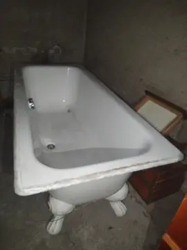Baignoire sur pieds